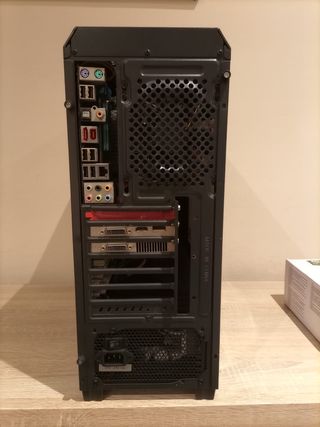 Torre PC ASUS ROG Gamer – i7, SSDs, Radeon HD5770