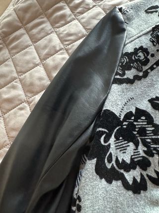 Chaqueta Bomber Mango Estampada Mujer