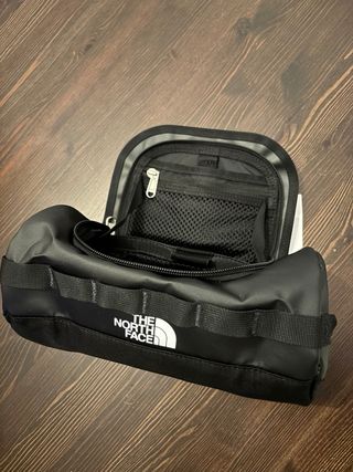 Neceser The North Face Base Camp Negro