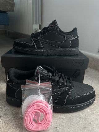 Nike Air Jordan 1 Low Travis Scott Black Phantom