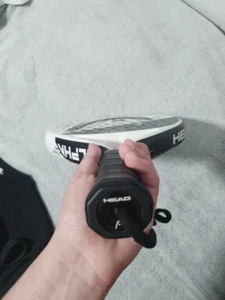 Pala de pádel HEAD Alpha