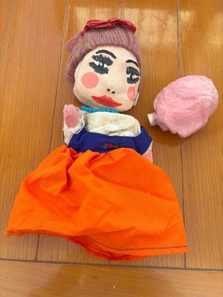 Muñeca mexicana de cartón