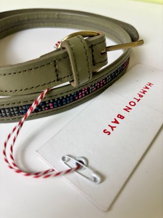 Cinturón de piel genuina HAMPTON BAYS en elegante