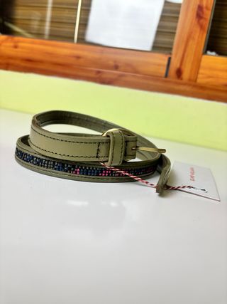 Cinturón de piel genuina HAMPTON BAYS en elegante