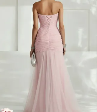 Vestido largo tul rosa drapeado con etiqueta