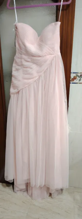 Vestido largo tul rosa drapeado con etiqueta