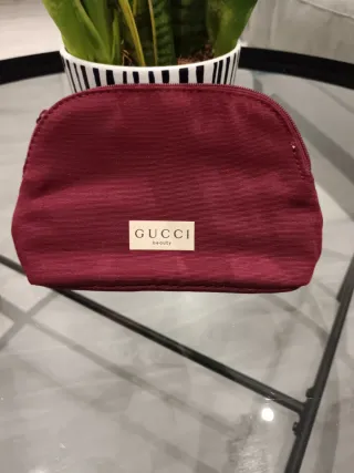 Set Neceser e Lozione Corpo Gucci Guilty