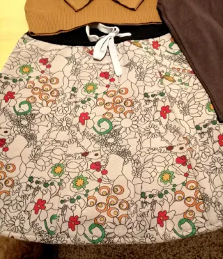 Set gonna + 2 maglie, taglia M