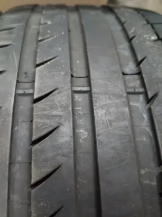Neumáticos Michelin Pilot Sport 205/40 ZR 18