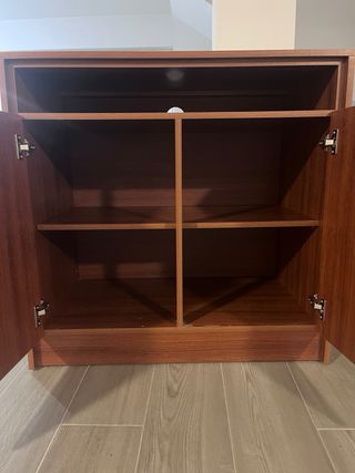 Armário de arrumação em madeira