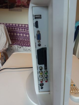 TV Navir 19' HD con mando