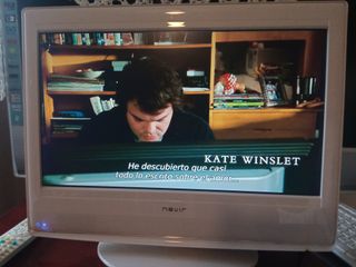 TV Navir 19' HD con mando