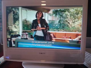 TV Navir 19' HD con mando