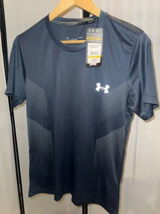 Camiseta Under Armour gris talla L