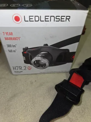 Linterna Frontal Ledlenser 7298 LED