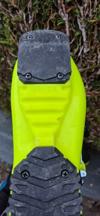 Botas de esquí HEAD color amarillo neón