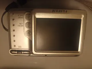 3 Fotocamere Digitali HP, Sony, Fujifilm