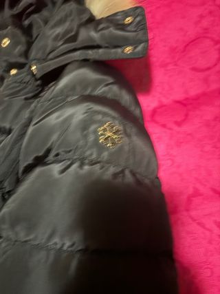 Piumino donna nero con cappuccio