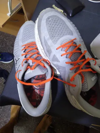 Zapatillas Asics Hombre Talla 44.5 Gris Naranja