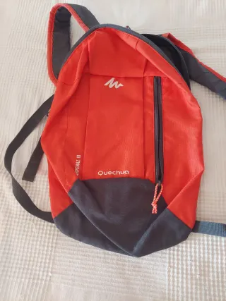 Mochila Quechua roja