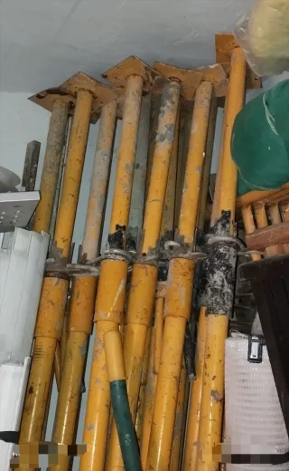 Puntales de obra 1,80m y 2,40m