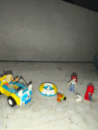 Lego Friends Auto e Figure