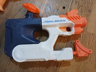 3 Pistole ad Acqua Nerf e Bombola per Riempire Palloni