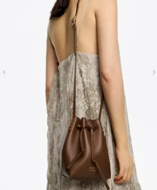 Bolso Bucket Carlino Piel Roble BIMBA Y LOLA