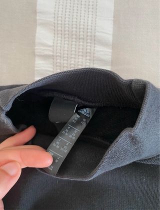 Sudadera Adidas Negra con Rayas