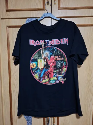 Camiseta Iron Maiden Negra