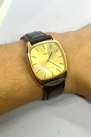 Reloj Tissot Stylist, cuerda manual, 32mm