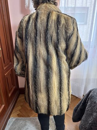 Abrigo de piel de zorro ártico natural