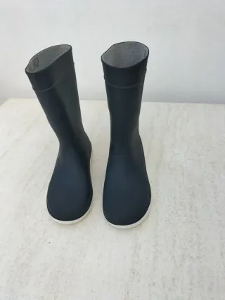 Botas de agua azul marino