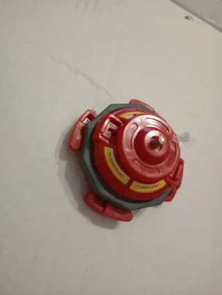 Beyblade Dranzer red