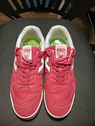 Zapatillas Munich Gresca Rojas y Blancas