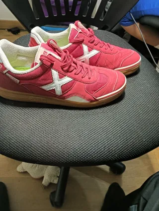 Zapatillas Munich Gresca Rojas y Blancas