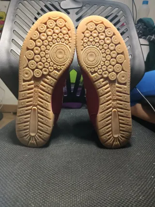 Zapatillas Munich Gresca Rojas y Blancas