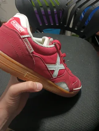 Zapatillas Munich Gresca Rojas y Blancas