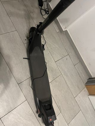Patinete Xiaomi Electric Scooter 4 Lite 2ndGen Neg