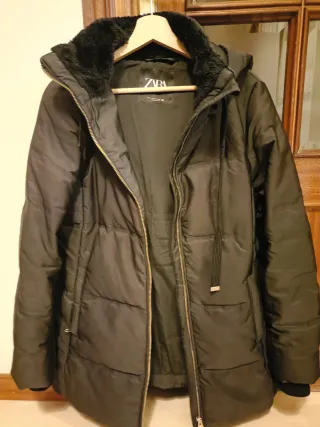 Plumas Zara Negro Talla M Mujer