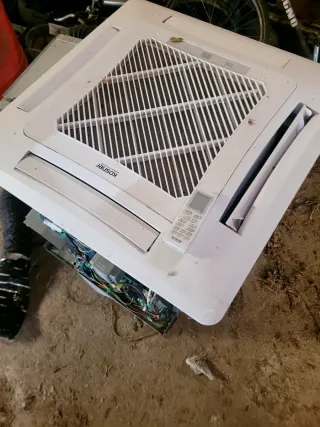 Bomba Frío/Calor + Cassette + Renovación de aire.