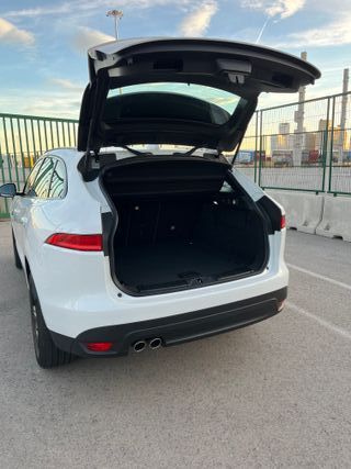 Jaguar F-Pace AWD