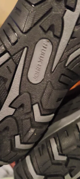 Botas senderismo John Smith negras T44