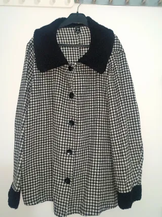 Chaqueta cuadros blanco y negro talla XL