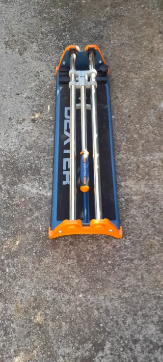 Cortador de azulejos Dexter