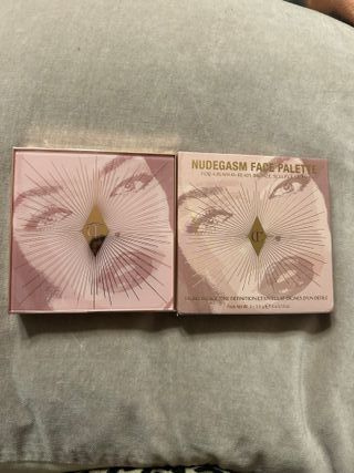 Paleta Rostro Charlotte Tilbury NudeGasm