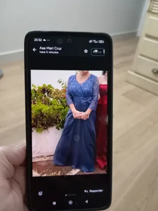 Vestido de fiesta gris azulado