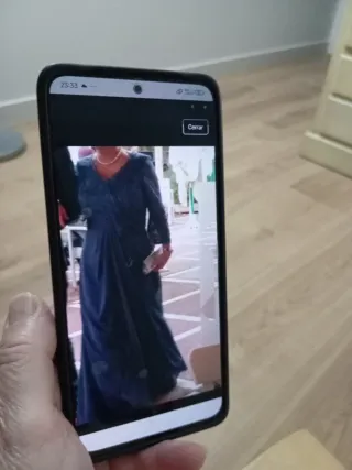 Vestido de fiesta gris azulado