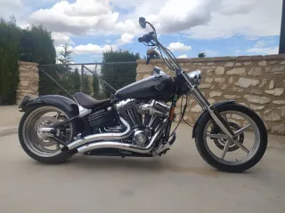 Harley Davidson Rocker C