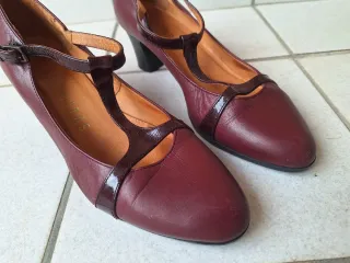 Zapatos Mary Jane Hispanitas Piel Burdeos